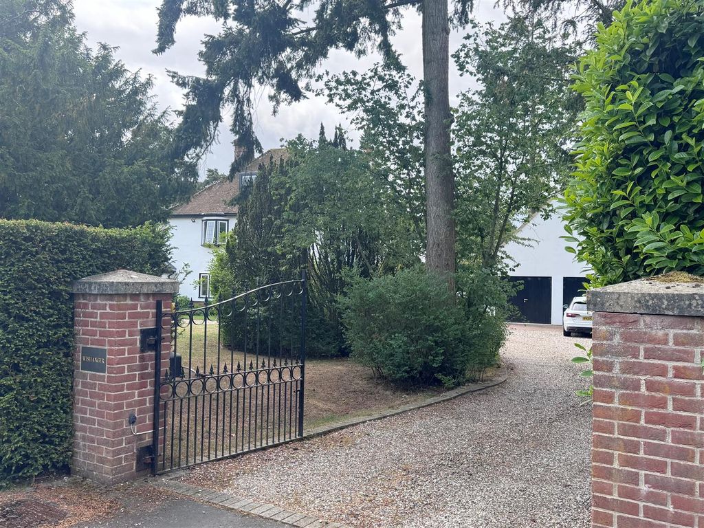 Property photo 2 of 32 3 Front Temp.Jpg