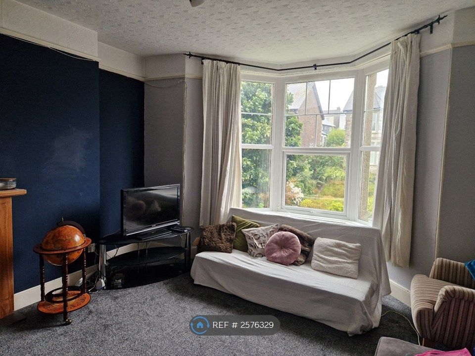 Property photo 3 of 5