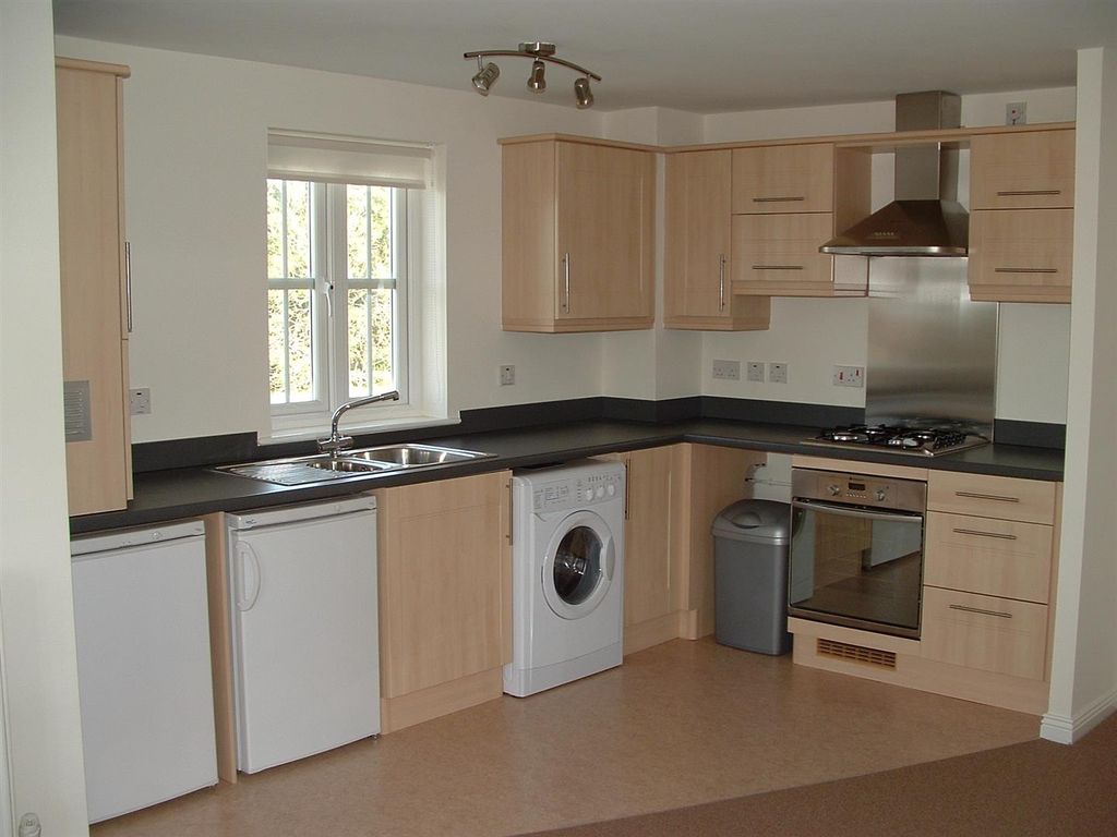 Property photo 3 of 7