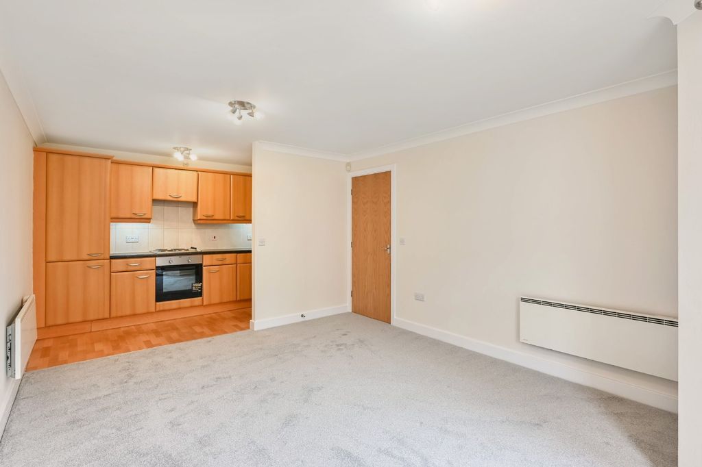 Property photo 3 of 9 Picture 3