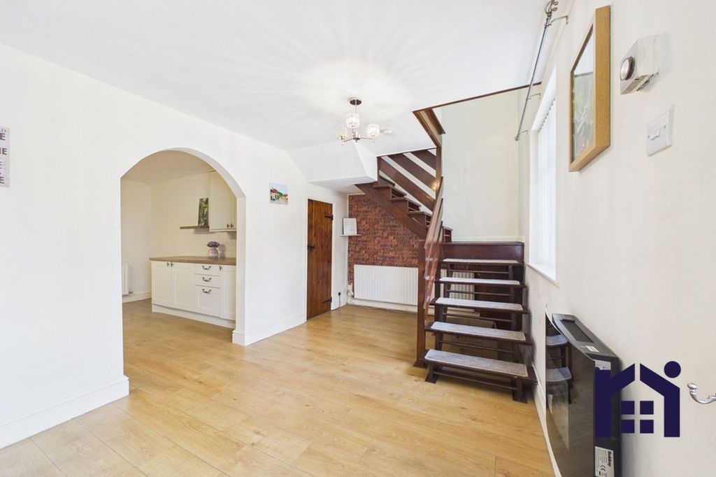 Property photo 2 of 17 Living Room