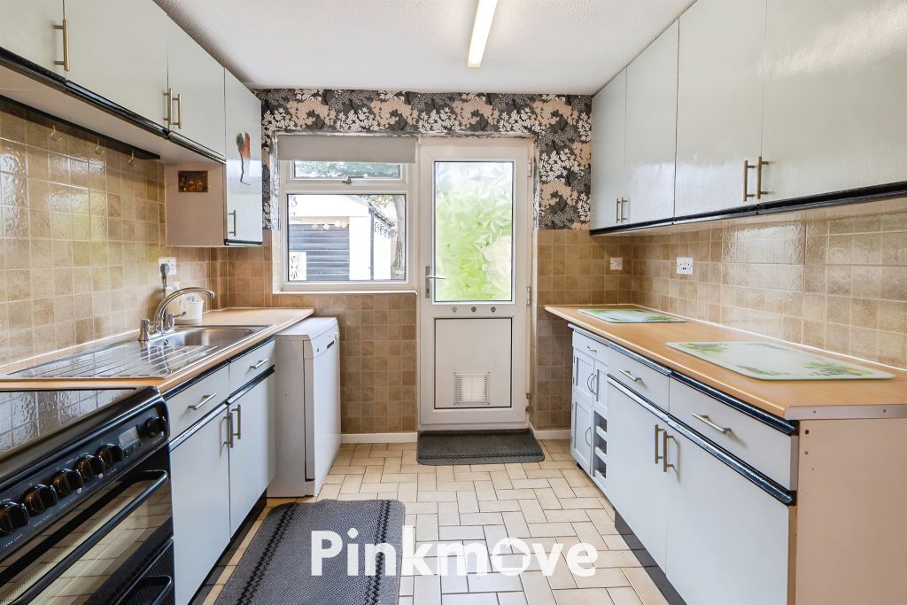 Property photo 2 of 23