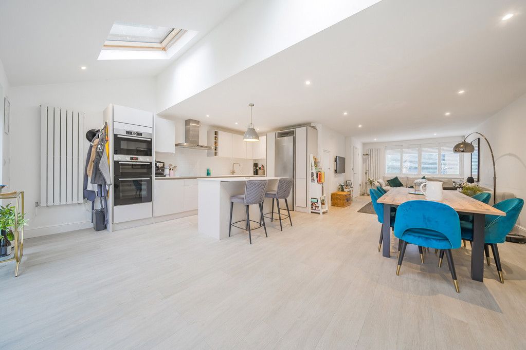 Property photo 1 of 14 Dining Room