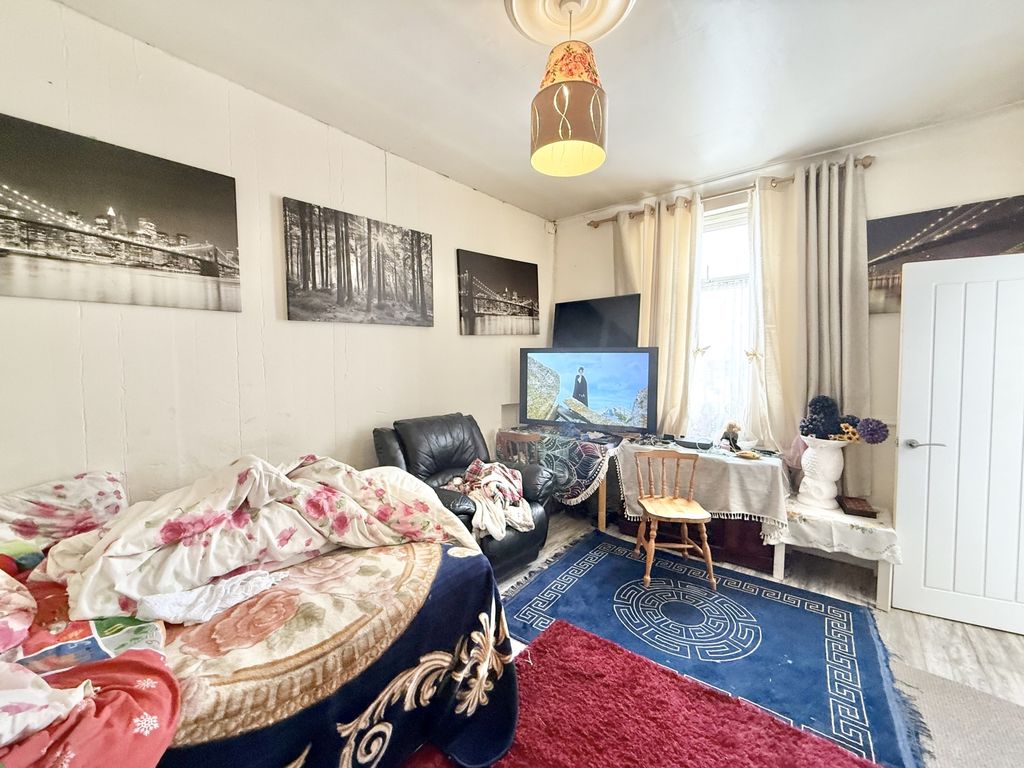 Property photo 2 of 8 Img_2278