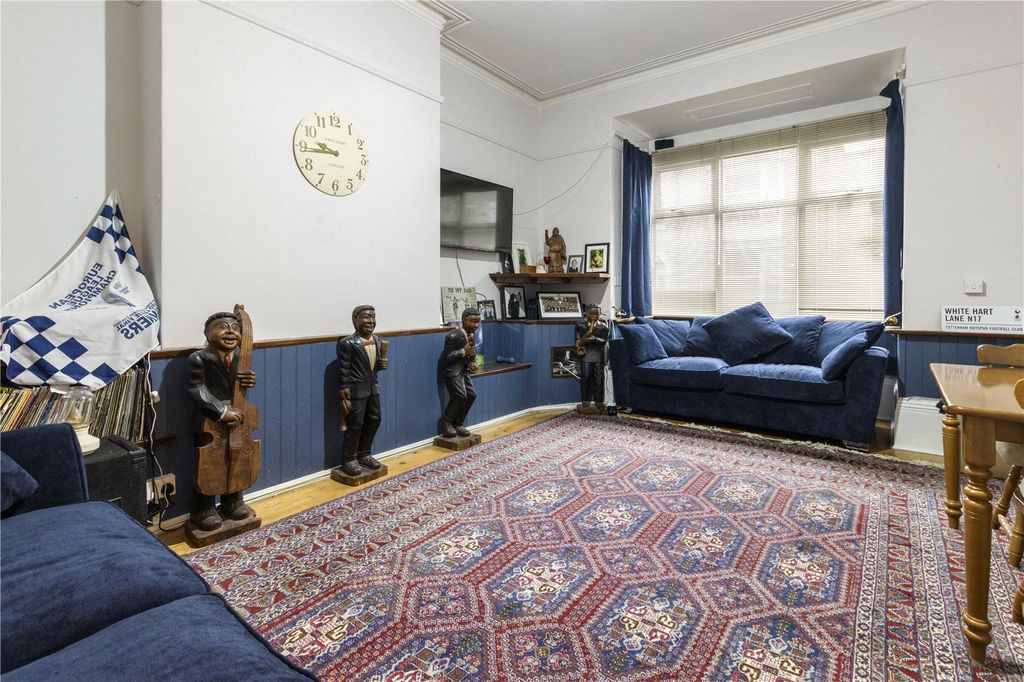 Property photo 2 of 28 Picture No. 02