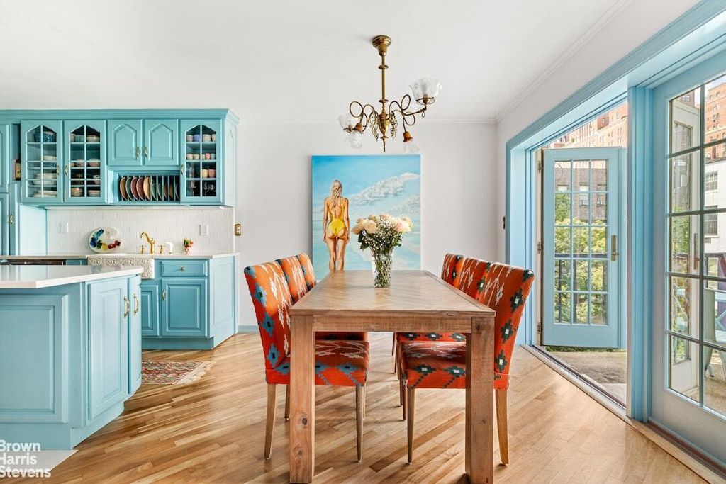 Property photo 3 of 12 <Alttext/>