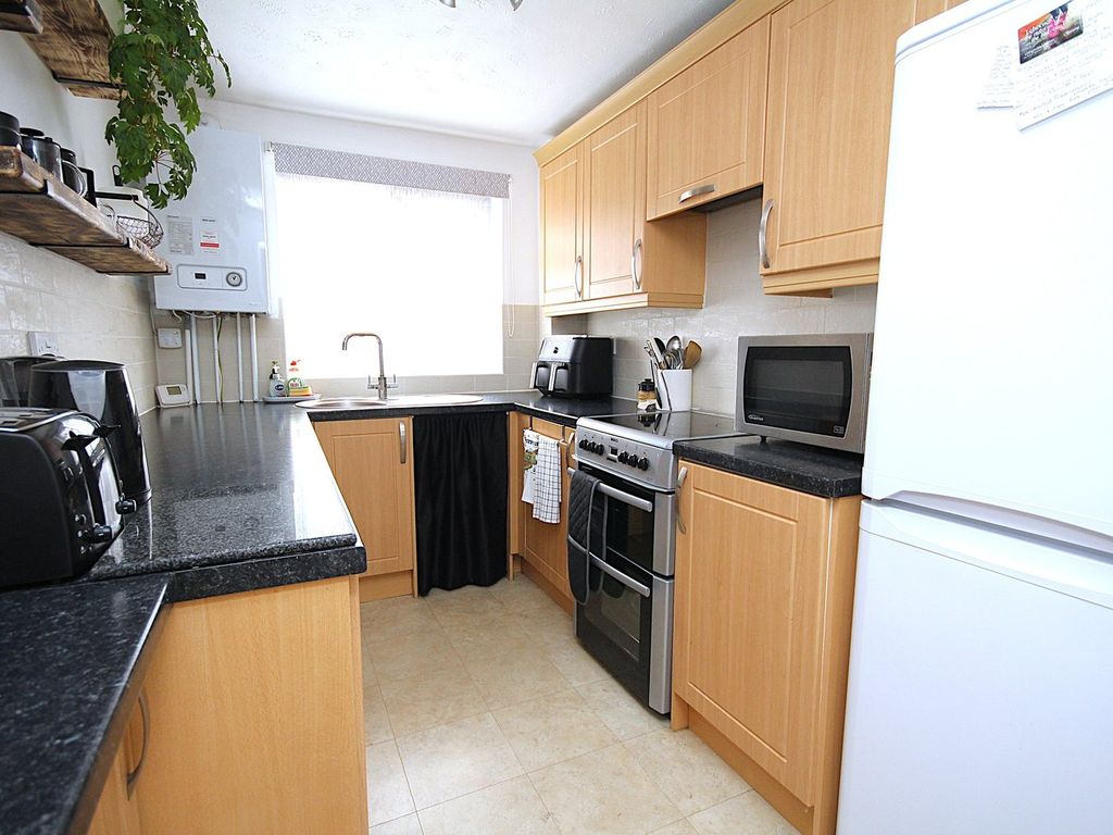 Property photo 3 of 16
