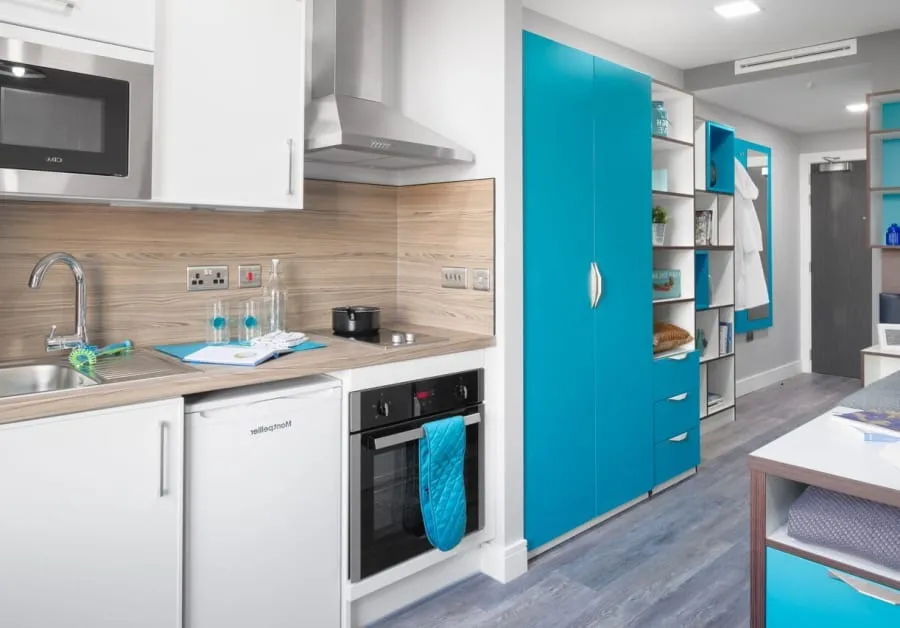 Apartment in Liverpool, Vauxhall - More