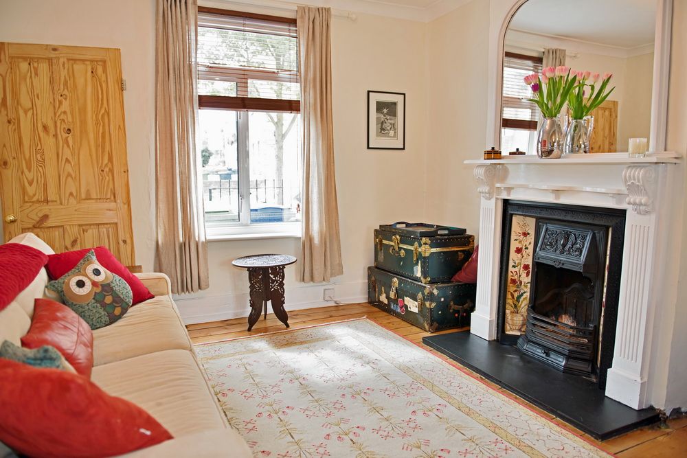 Property photo 2 of 9