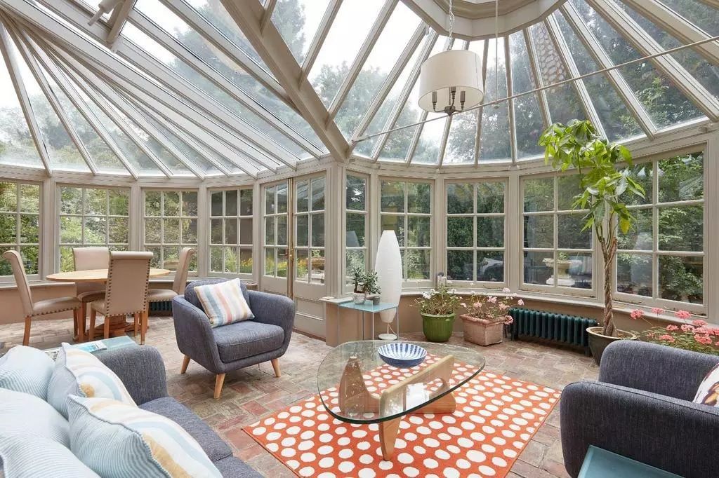 Property photo 3 of 48