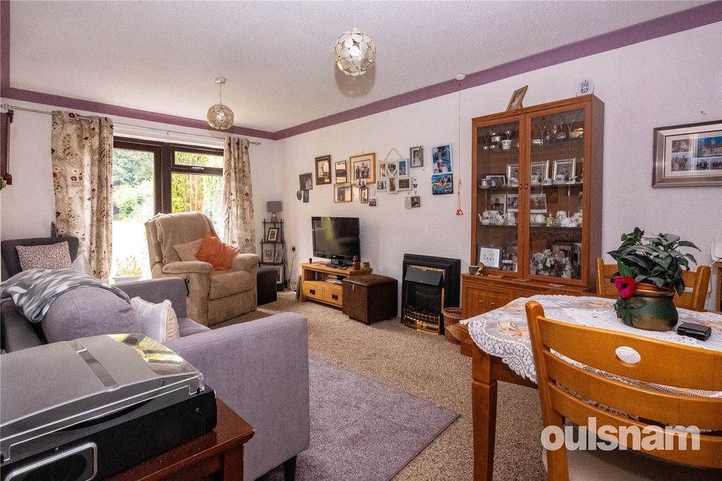 Property photo 2 of 15 Picture No. 13