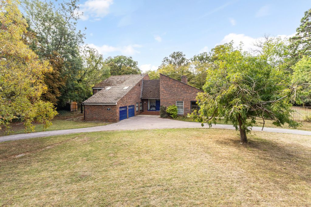 Property photo 1 of 14