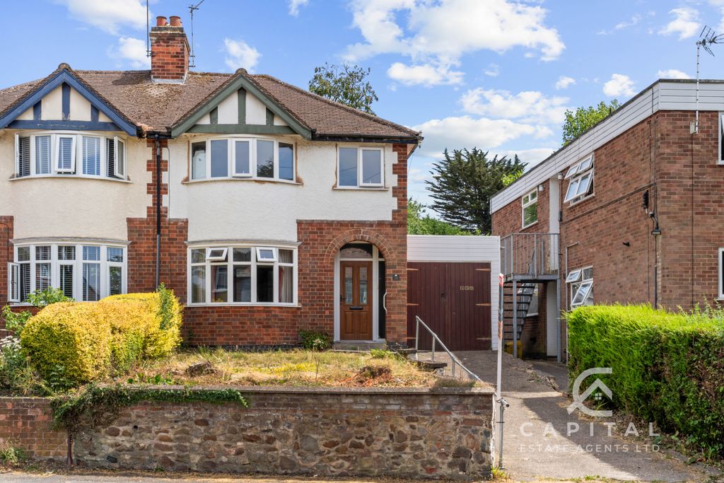 Property photo 1 of 17 3 Bedroom House On Humberston Drive