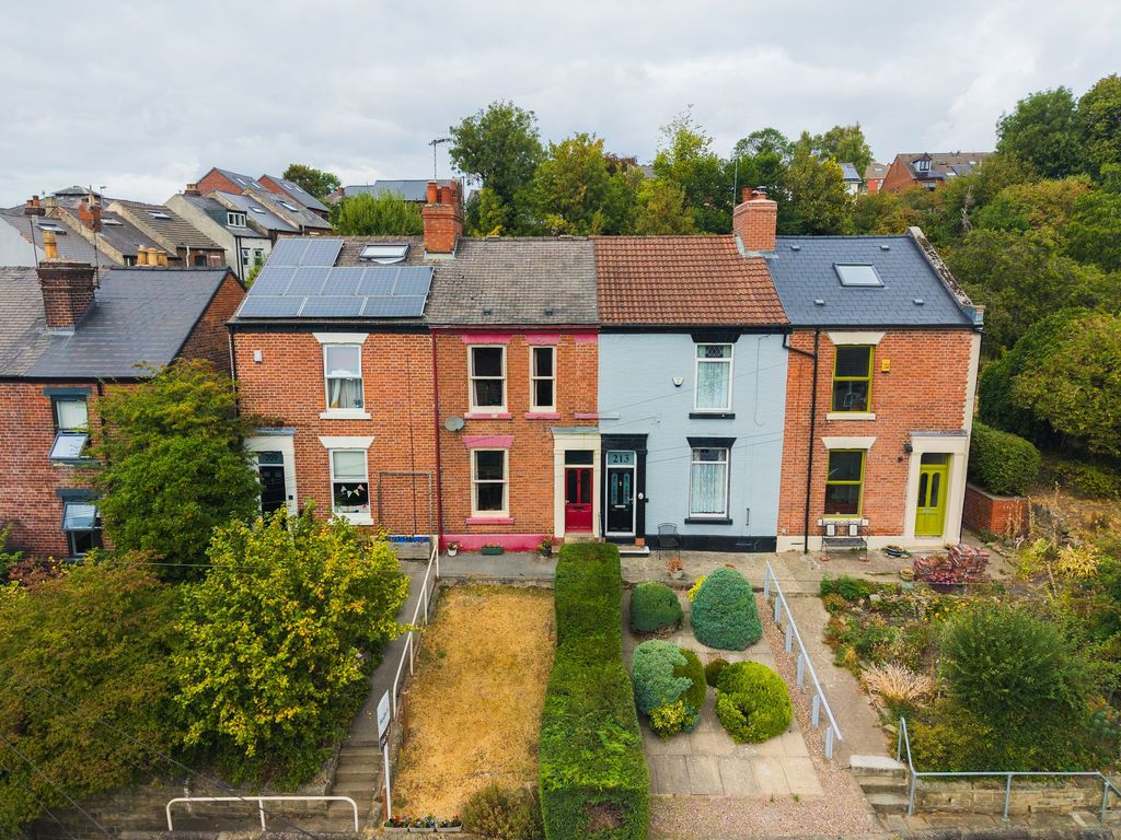 Property photo 1 of 33