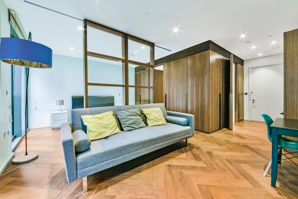 Property photo 1 of 19