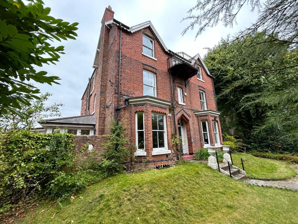 Property photo 1 of 45