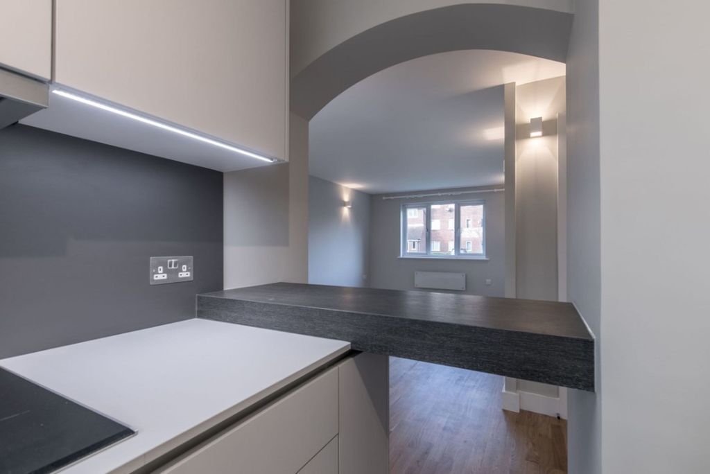 Property photo 3 of 10 Kitchen (Example)