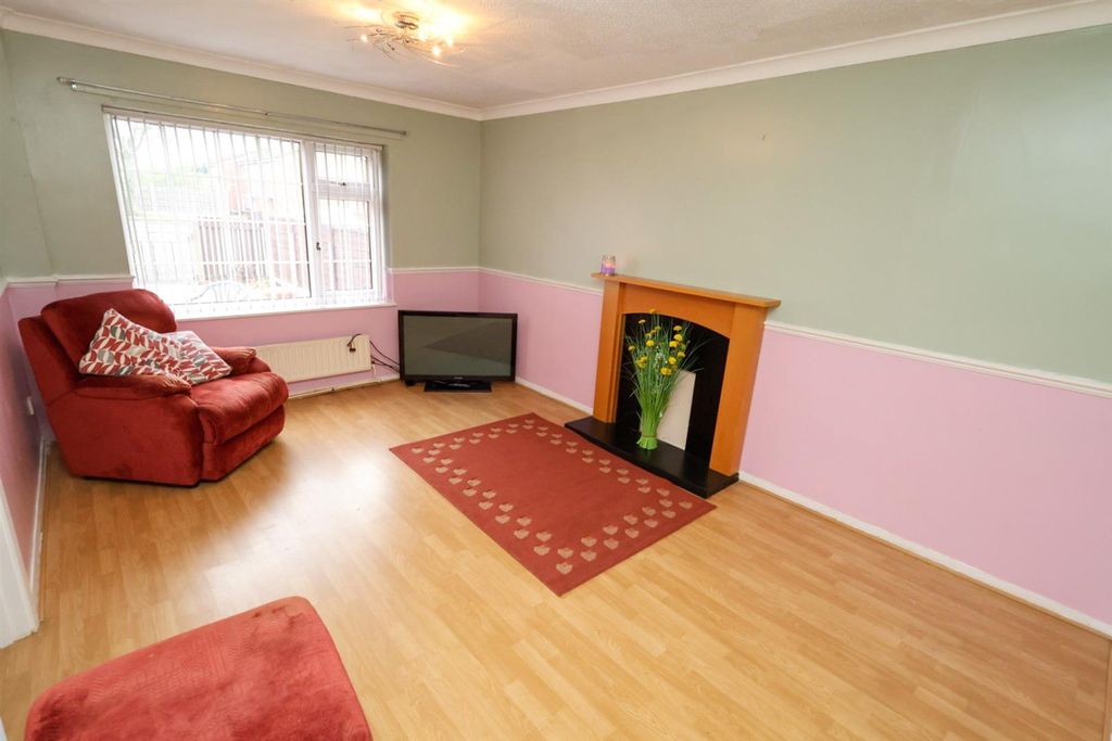 Property photo 2 of 13 11-2.Jpg