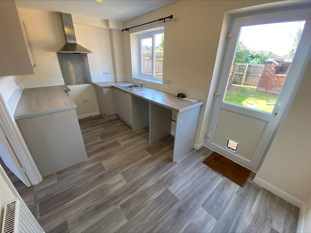 Property photo 3 of 12 8.Jpeg