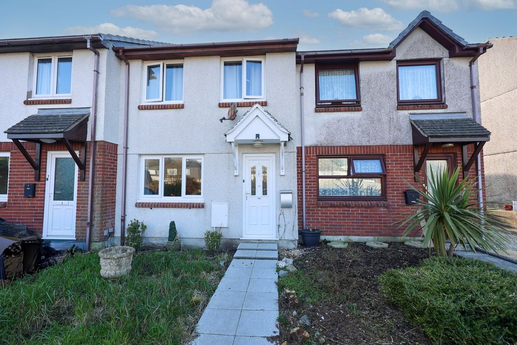 Property photo 1 of 12