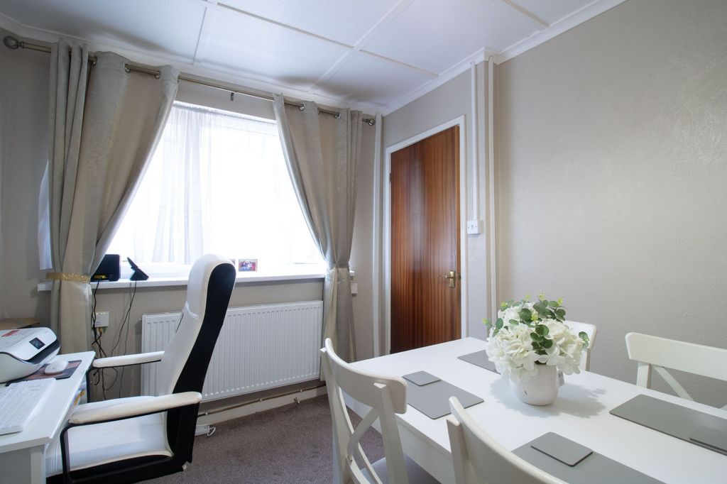 Additional image 8 of 3 bed terraced house for saleFflorens Road, Newbridge NP11