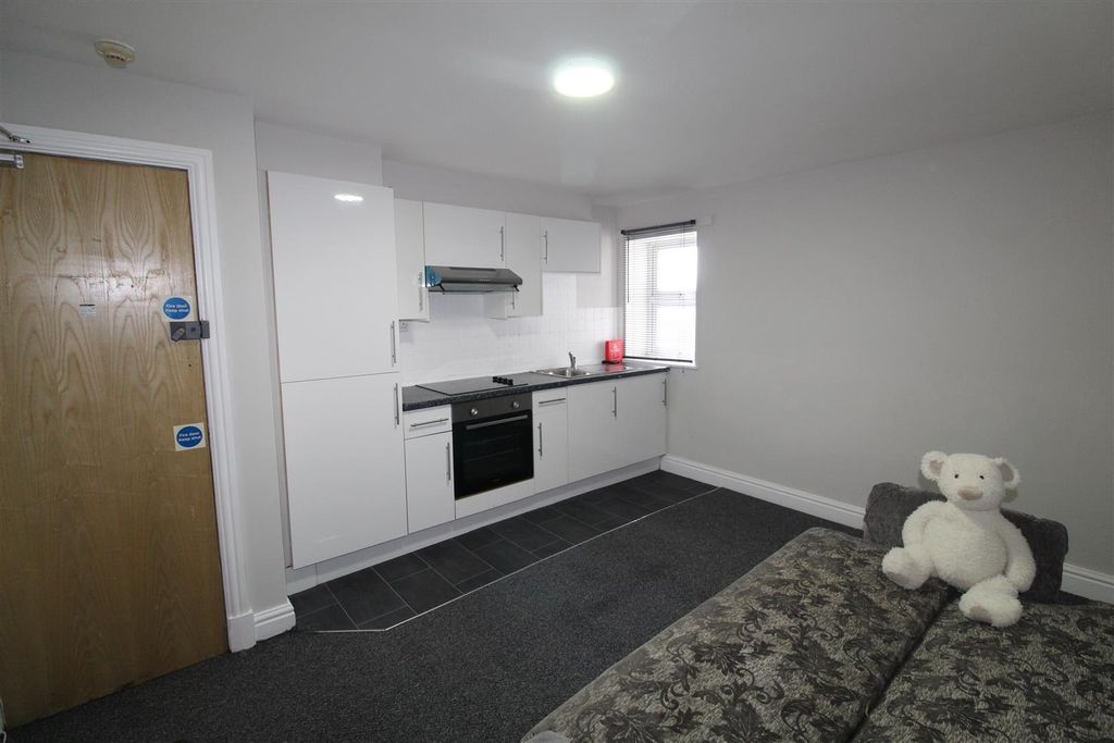 Property photo 1 of 6 Img_9302.Jpg
