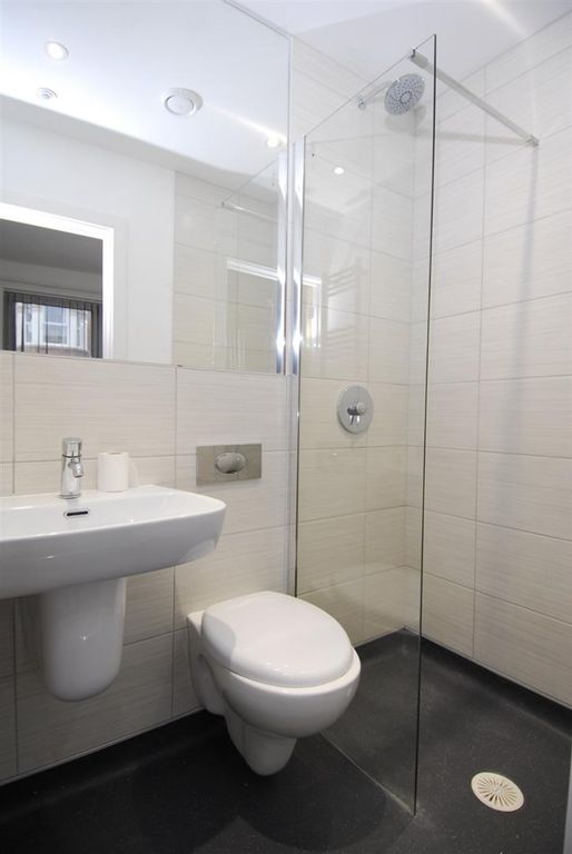 Property photo 3 of 8 Cbec0309-A8A1-4252-B4A8-12767c03802A.Jpg