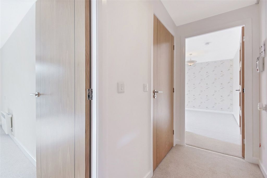 Property photo 3 of 23 Picture No. 03