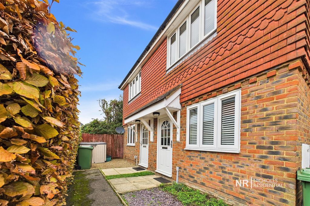 Property photo 2 of 12 Not Specified