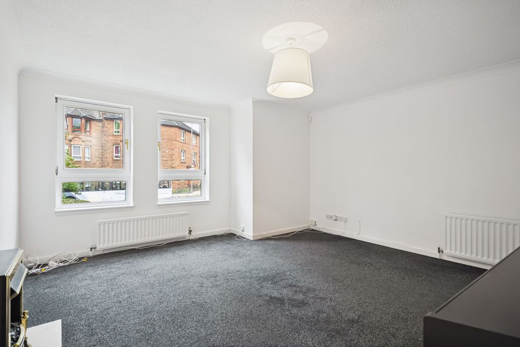 Property photo 3 of 19 3