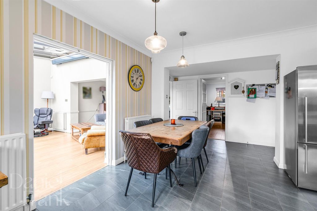 Additional image 19 of 5 bed detached house for saleTycehurst Hill, Loughton IG10
