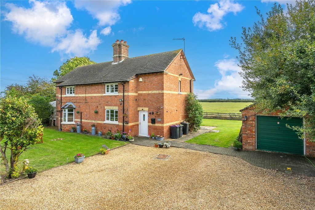 Property photo 1 of 20 Picture No. 01