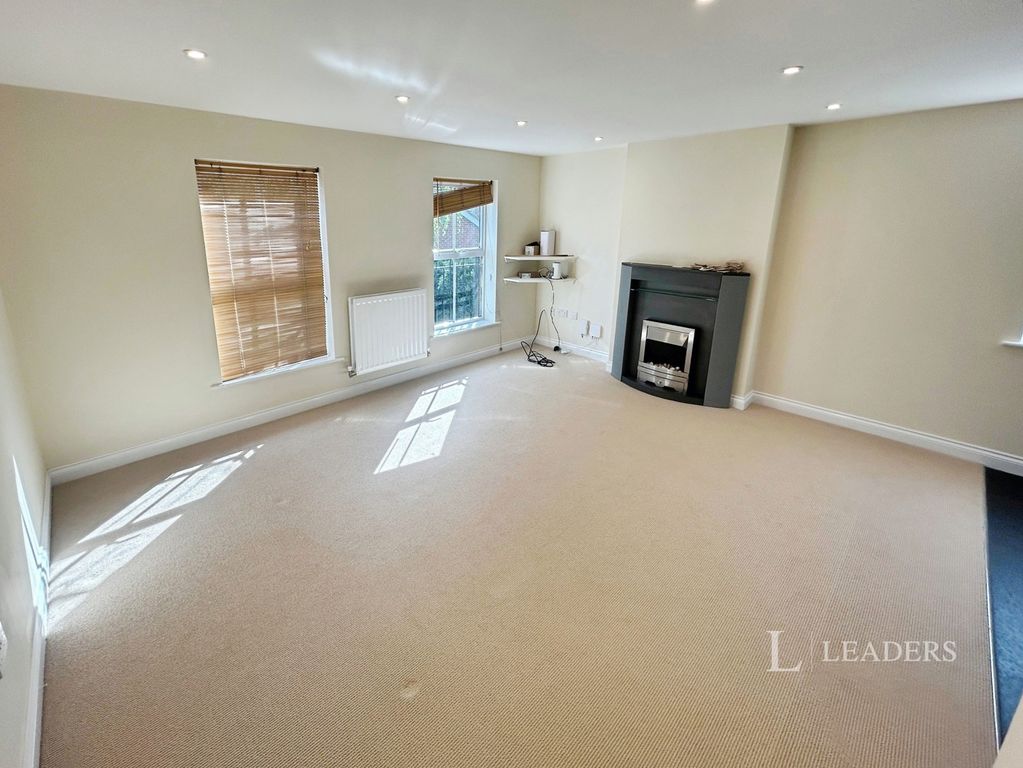 Property photo 3 of 14 Pbox-Img.Jpg