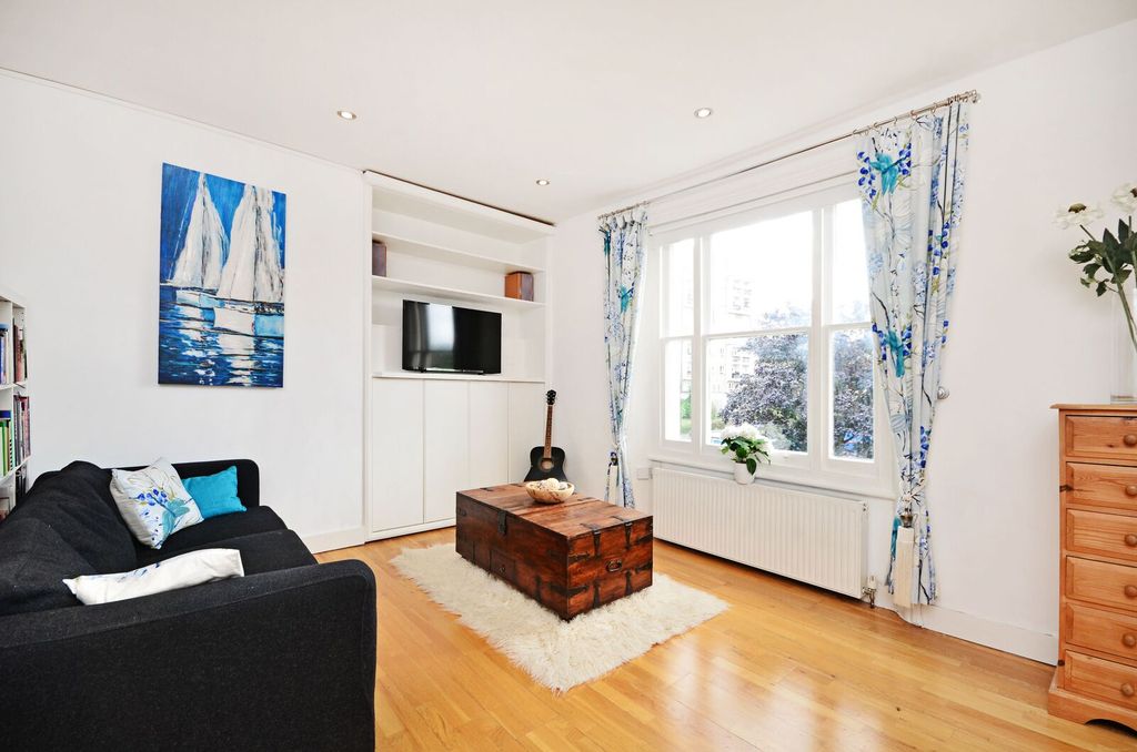 Property photo 1 of 23