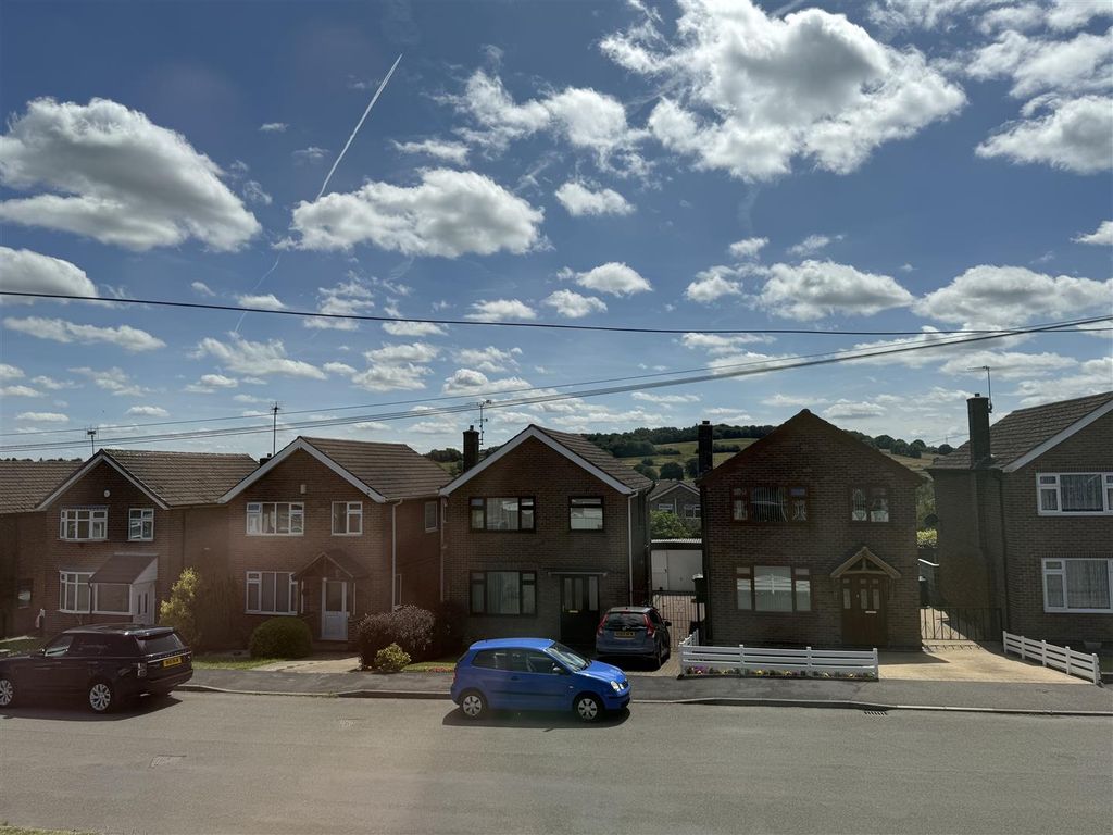 Property photo 3 of 24 Dovedale 18.Jpg