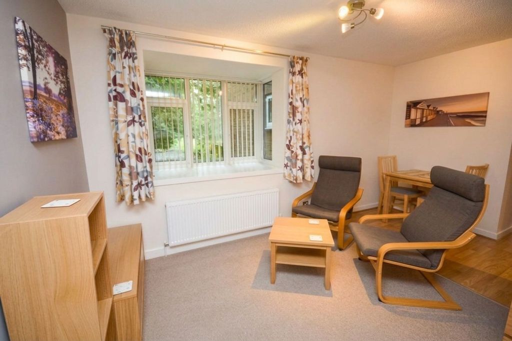 Property photo 1 of 5