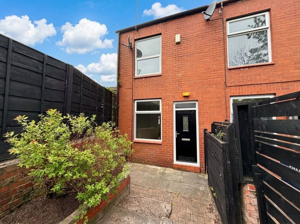 Property photo 1 of 23