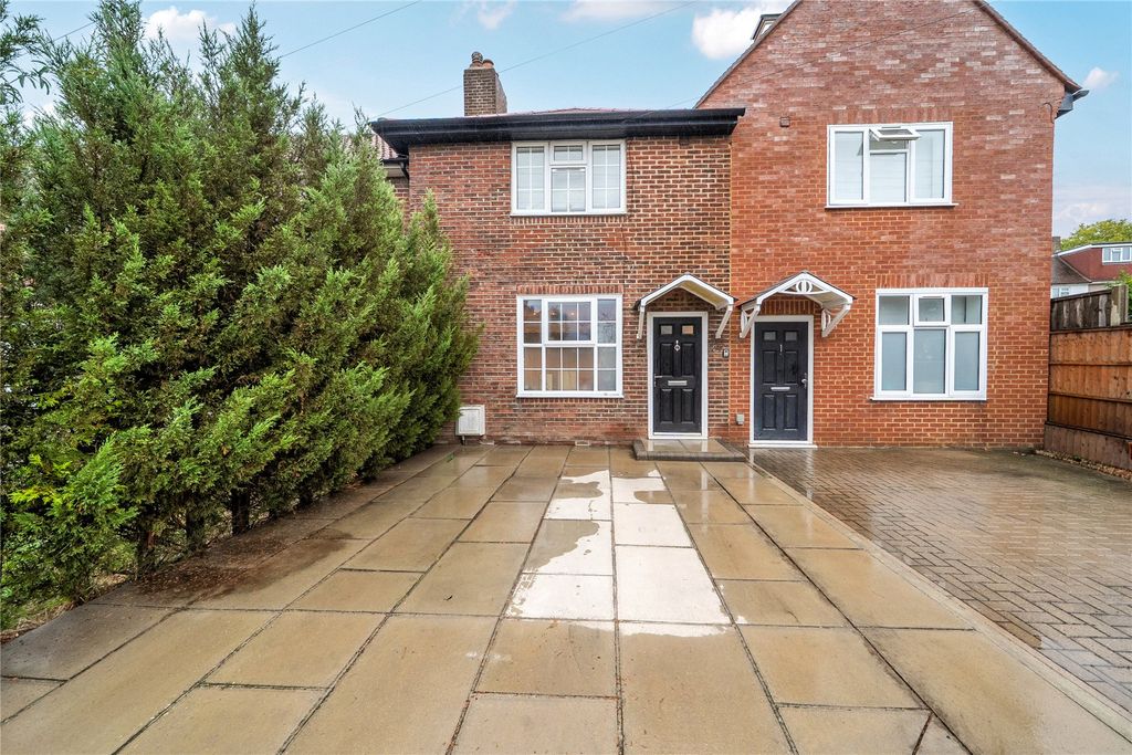 Property photo 1 of 19 Picture No. 03