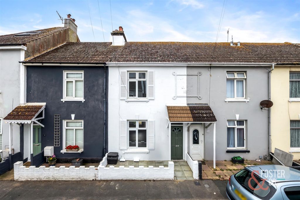 Property photo 1 of 23 Wolesley Road 33-021.Jpg