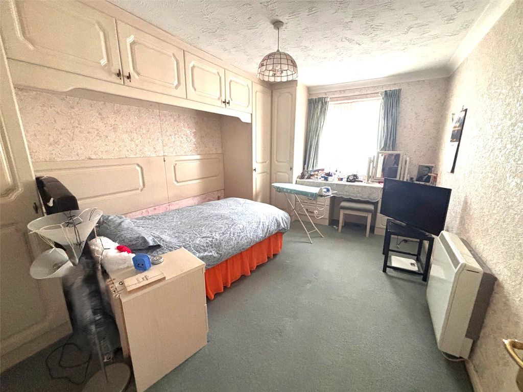 Property photo 3 of 14 Bedroom