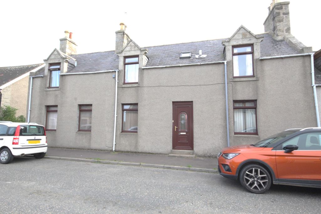 Property photo 1 of 12 24 High Street