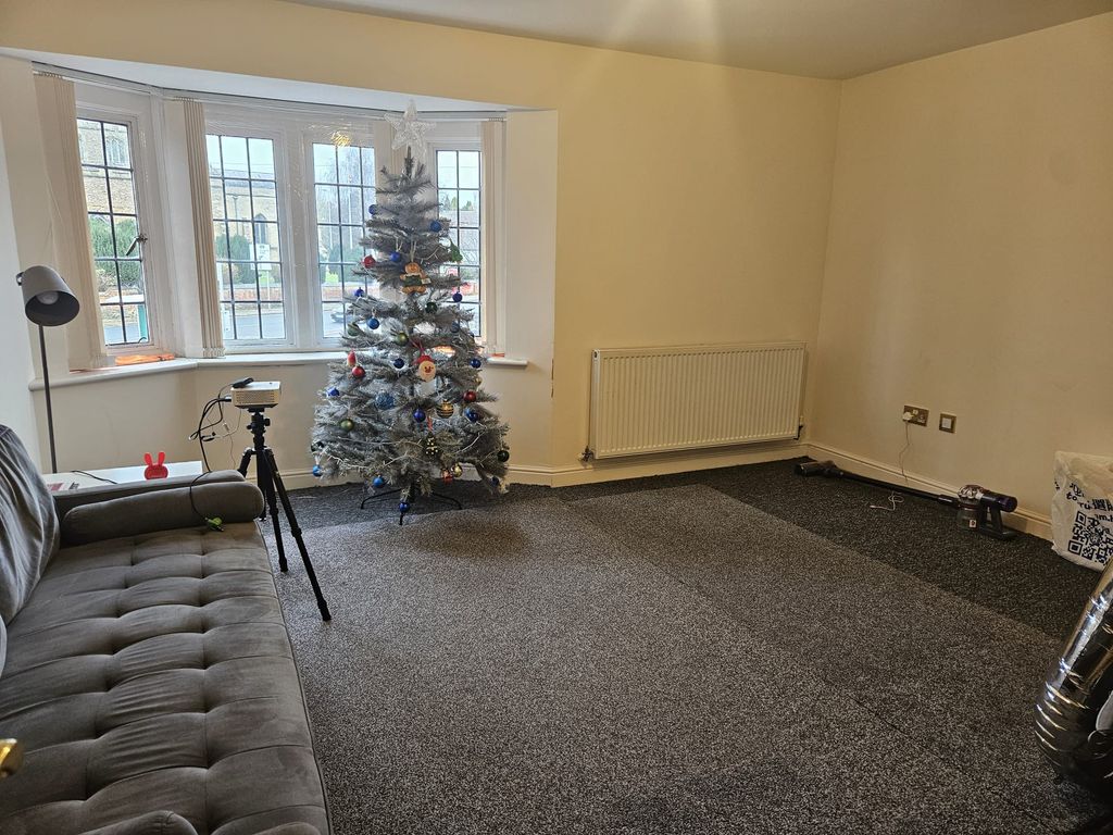 Property photo 3 of 4