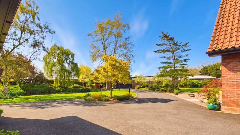 Additional image 34 of 5 bed detached house for saleOld Wood, Skellingthorpe LN6