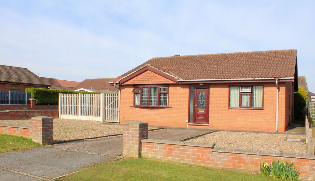 Property photo 1 of 12 Front