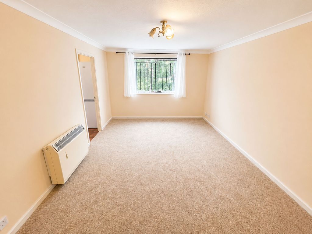 Property photo 1 of 5