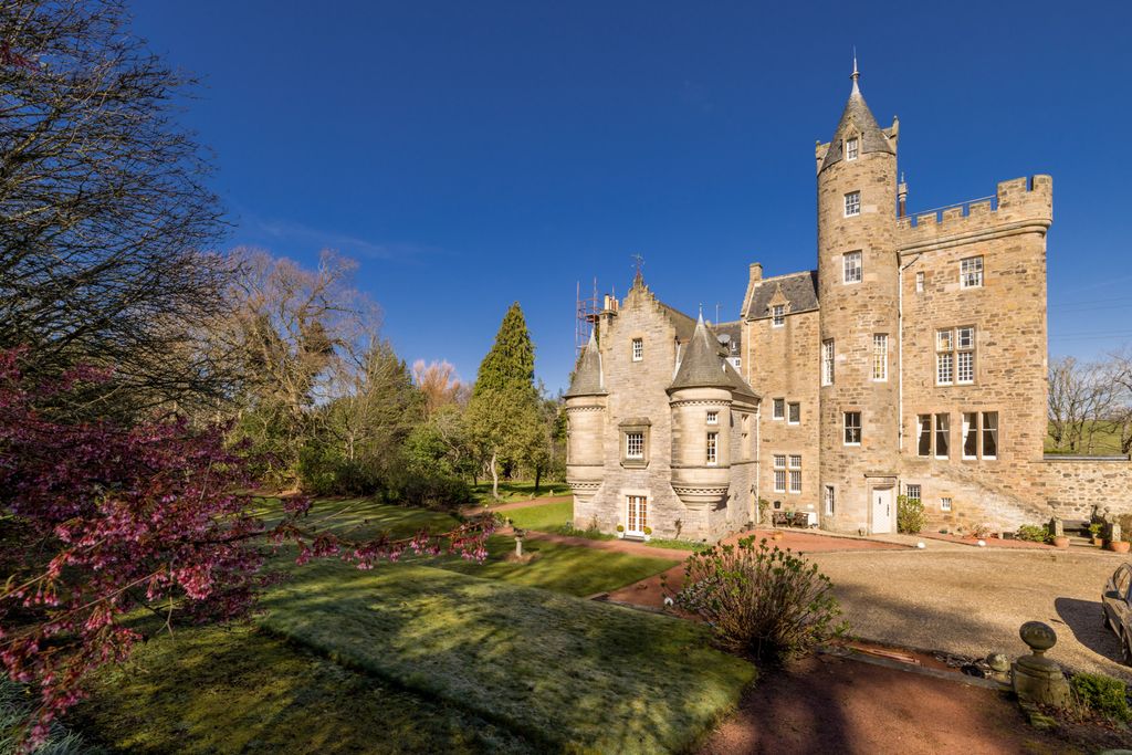 Property photo 1 of 35 The Library Suite, Bonaly Tower, Edinburgh, Eh13 0Pb