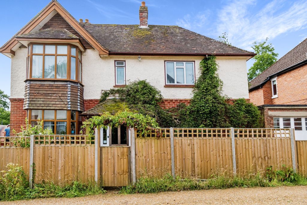 Property photo 1 of 16 Photography