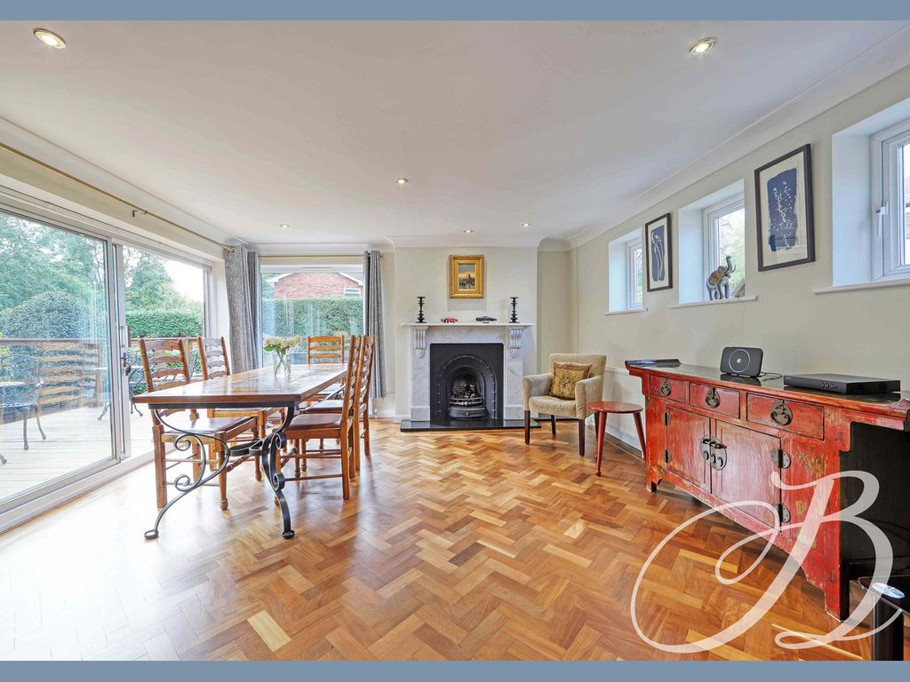 Property photo 3 of 19