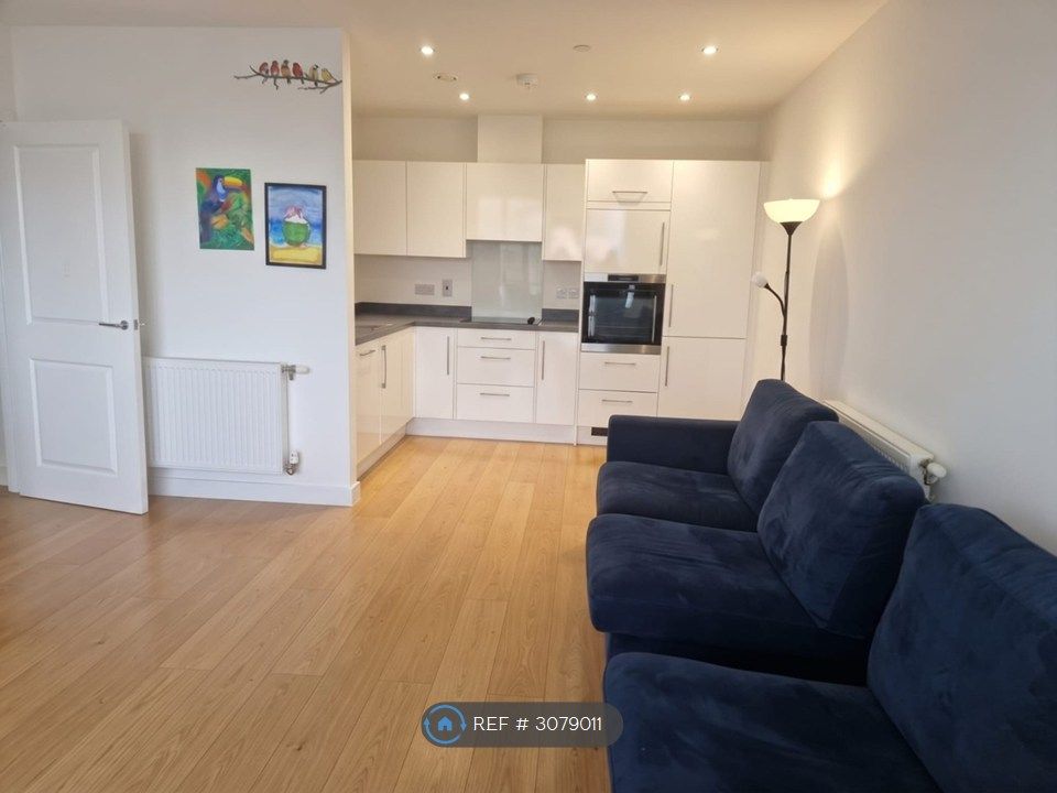 Property photo 3 of 5