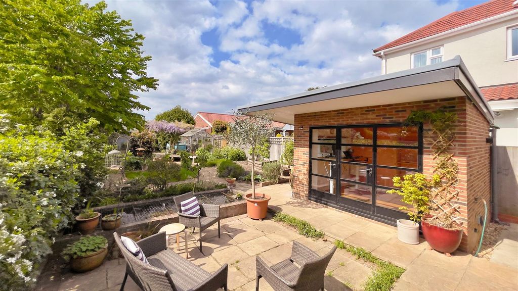 Property photo 3 of 47 Img_4521.Jpg